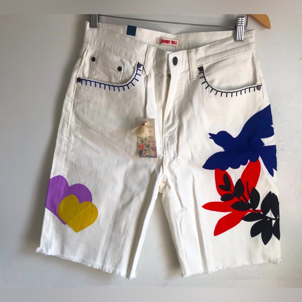 JOHNNY WAS Endless Sunshine Bermuda Shorts - Picture 9 of 16